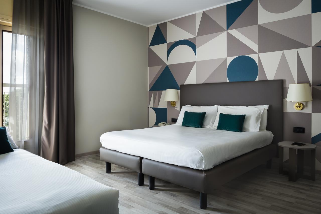 Hotel Beatrice Este Dış mekan fotoğraf