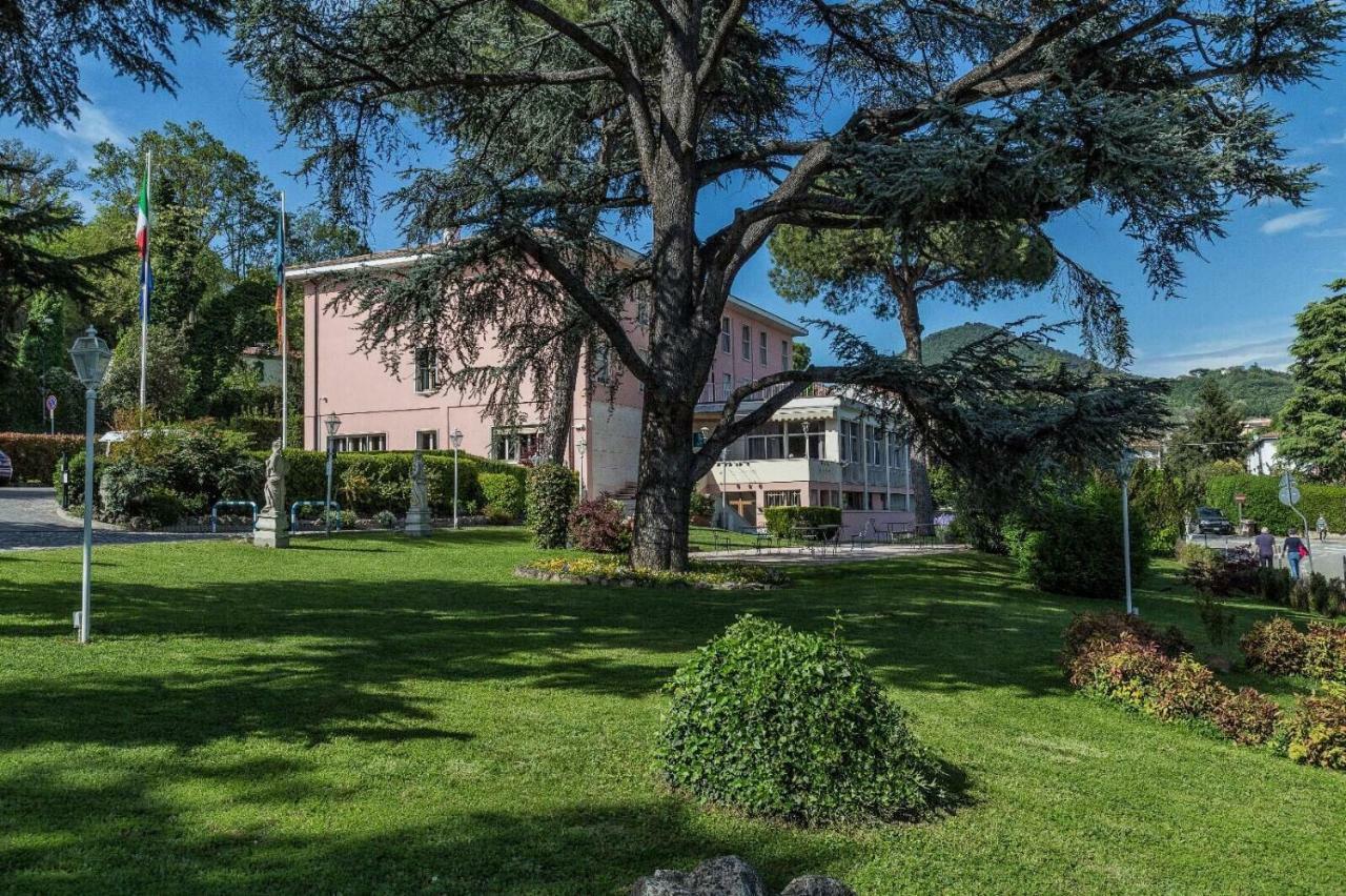 Hotel Beatrice Este Dış mekan fotoğraf