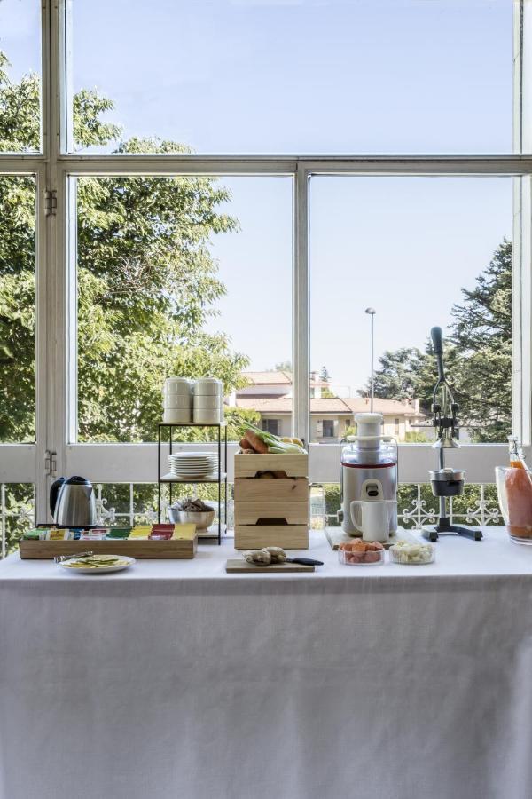 Hotel Beatrice Este Dış mekan fotoğraf